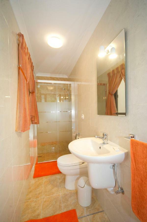 Sliema Duplex 1 Bedroom Apartment - Sleeps 4 Екстериор снимка