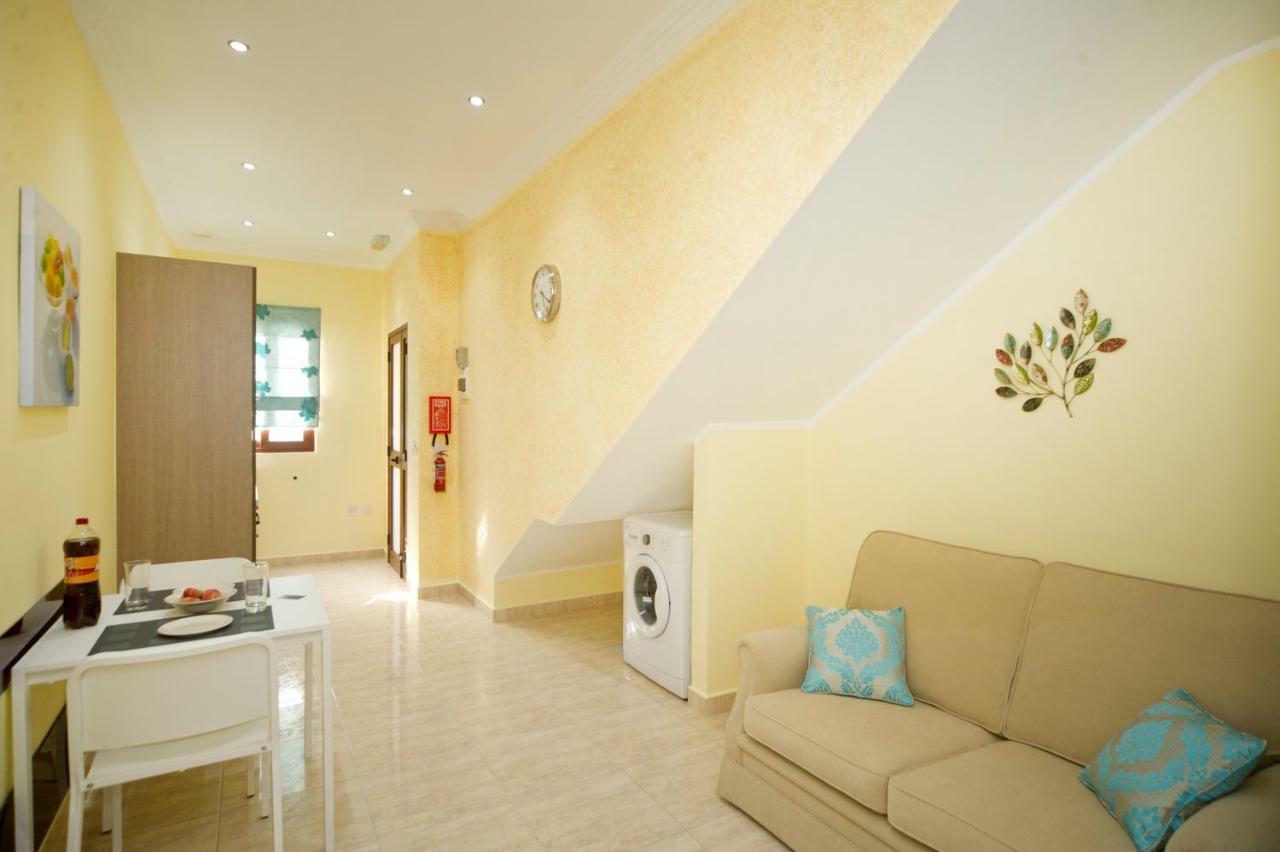 Sliema Duplex 1 Bedroom Apartment - Sleeps 4 Екстериор снимка